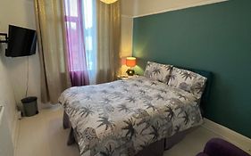 Private Room 1 Near Southmead Hospital
